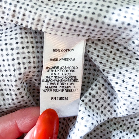 Express polka dot fitted button up shirt - Picture 7 of 7